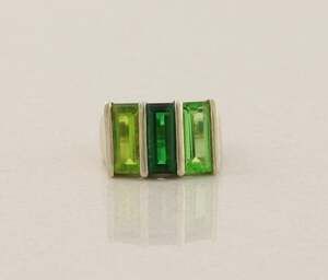 Sterling Silver Green Cubic Zirconia CZ Ring Size 6